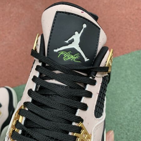 Air Jordan 4 silt red splatter
