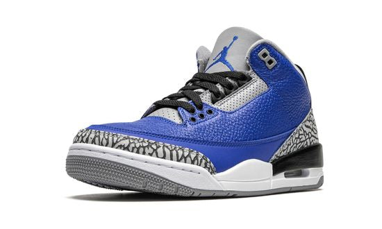 Air Jordans 3 OG ‘Royal Cement’