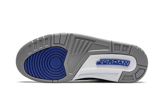 Air Jordans 3 OG ‘Royal Cement’