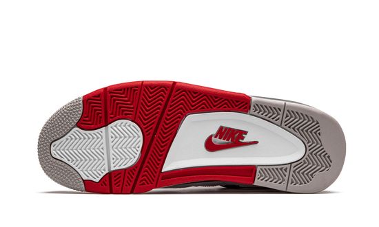 Air Jordans 4 ‘Fire Red’