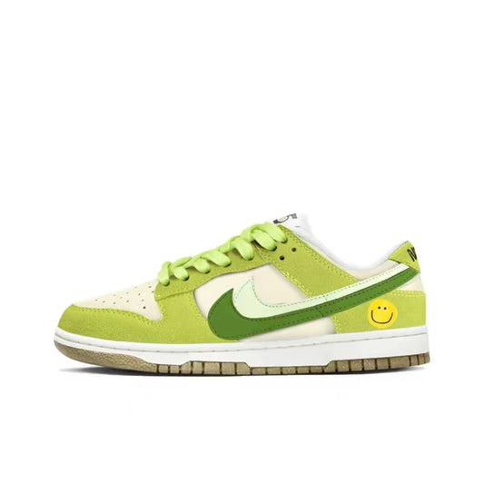 Nike Dunk Low SE " 85 " Double Hook Avocado